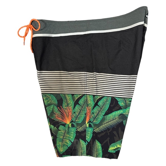 Quiksilver Mens Board Shorts Multicolor Multi Print Drawstring Pockets 36 - Picture 3 of 8